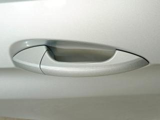 ручка наружная задняя правая Mercedes-Benz E-Класс W212 [рестайлинг] W212 2013, 2.0 л., M 274.920, бензин, АКПП, 775 iridiumsilber, седан, задний привод, правый руль, A20476002709775, A2047600270