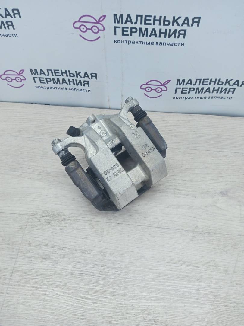 суппорт задний правый BMW 3 серия G20 2020, 2.0 л., B46 B20 B, бензин, АКПП, белый alpinweiss 3 (300), седан, задний привод, 34206894080, 6894080 - фото №1