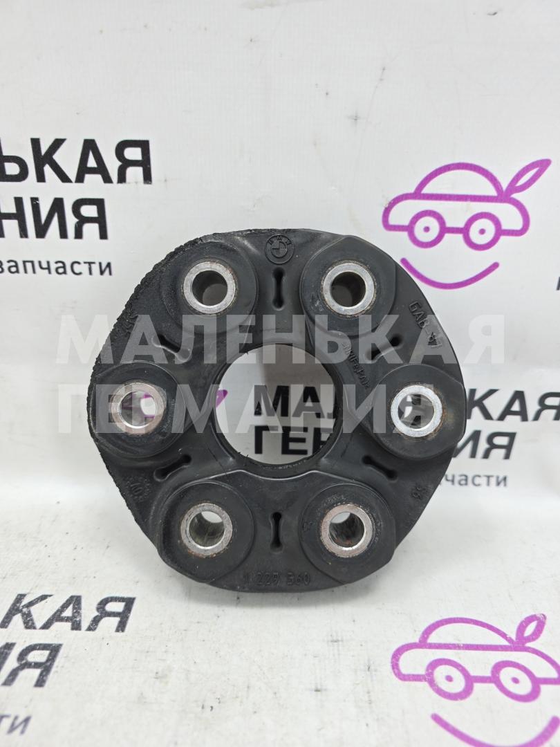 муфта кардана BMW 5 серия G30/G31 G30 2019, 4.4 л., N63 B44 C, бензин, АКПП, carbonschwarz metallic (416), седан, полный привод, 1229360, 26111229360 - фото №1
