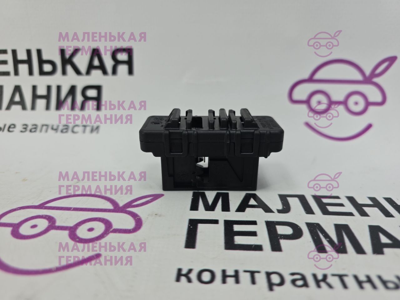 диагностический интерфейс BMW X1 F48 2016, 2.0 л., B47 C20 A, дизель, АКПП, alpinweiss 3 (300), передний привод, правый руль, 61139266838, 9266838 - фото №1