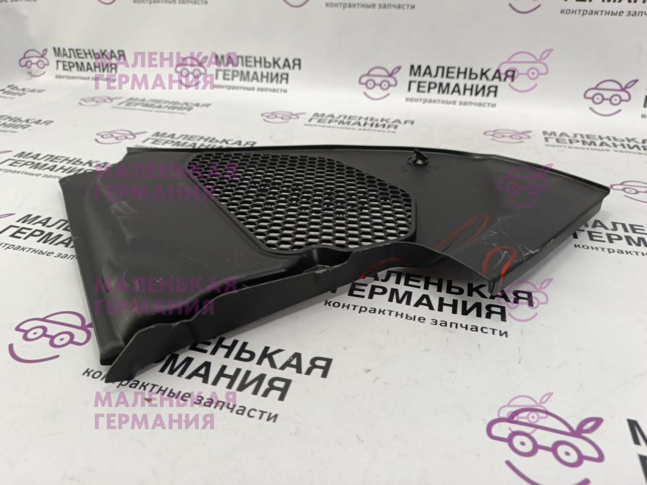 Планка обтекателя (Жабо) BMW 5 серия G30/G31 G30 2019, 4.4 л., N63 B44 C, бензин, АКПП, carbonschwarz metallic (416), седан, полный привод, 51717388716, 7388716 - фото №1