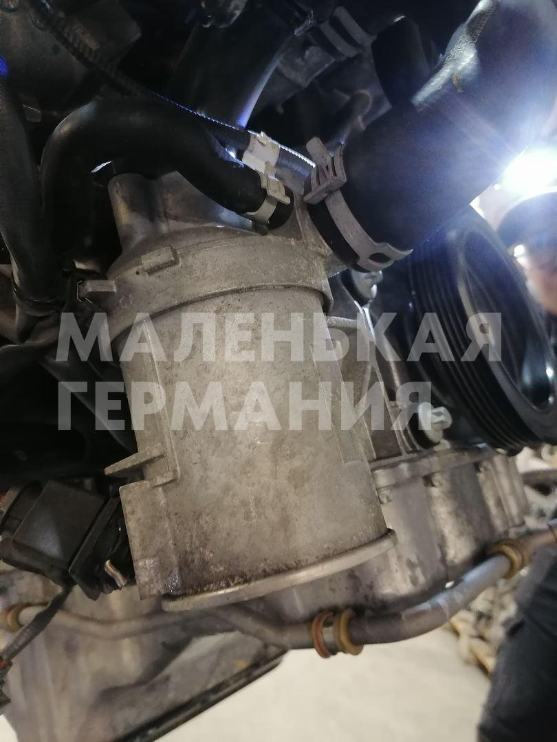 помпа Mercedes-Benz E-Класс W213/S213/C238/A238 2018, 2.0 л., M 274.920, бензин, АКПП, 149 polar white или polarweiss, седан, задний привод, правый руль, A2742000207 - фото №1