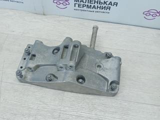 кронштейн компрессора кондиционера BMW 1 серия F20/F21 [рестайлинг] 2016, 2.0 л., B47 D20 A, дизель, АКПП, 11167619250, 7619250