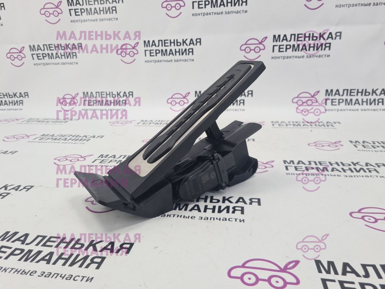 педаль BMW 5 серия G30/G31 G31 2017, 2.0 л., B48 B20 B, бензин, АКПП, alpinweiss 3 (300), универсал, правый руль, 35426871053, 6871053 - фото №1
