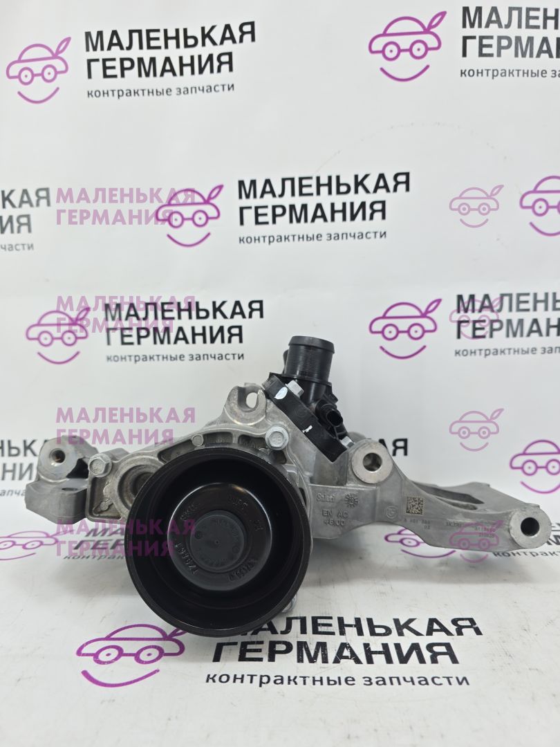 помпа BMW X1 F48 2017, 2.0 л., B48 A20 B, бензин, АКПП, синий mediterranblau c10, полный привод, правый руль, 11518601366, 6118950, 8601366 - фото №1