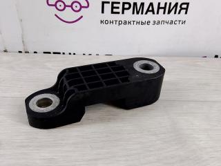 крепление стабилизатора / втулки стабилизатора BMW 5 серия G30/G31 G30 2017, 3.0 л., B58 B30 A, бензин, АКПП, темно-синий, седан, полный привод, 31356861471, 6861471