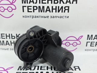 электроручник BMW X1 F48 2017, 2.0 л., B48 A20 B, бензин, АКПП, alpinweiss 3 (300), полный привод, правый руль, 34216860007, 6860007, 6798961, 6426056