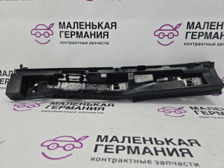 Кронштейн крепления порога BMW X1 F48 2017, 2.0 л., B48 A20 B, бензин, АКПП, синий mediterranblau c10, полный привод, правый руль, 51777332334, 7332334