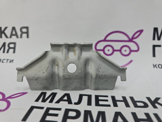 кронштейн (крепление) BMW X6 F16 2014, 3.0 л., N55 B30 A, бензин, АКПП, красный, правый руль, 61217612860, 7612860