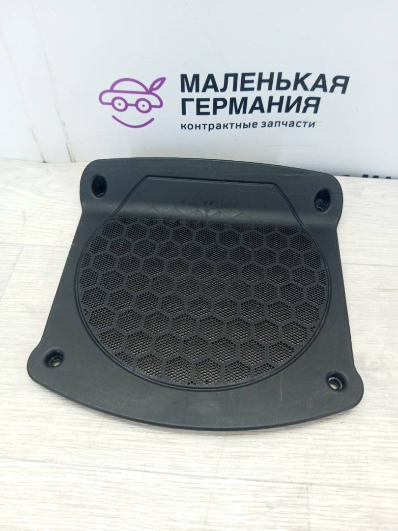 Крышка на сабвуфер BMW 3 серия G20 2020, 2.0 л., B46 B20 B, бензин, АКПП, белый alpinweiss 3 (300), седан, задний привод, 65132622658, 2622658 - фото №1