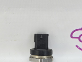 датчик давления топлива BMW 5 серия G30/G31 G30 2017, 3.0 л., B58 B30 A, бензин, АКПП, темно-синий, седан, полный привод, 0261545122, 13538643665, 0261545122, 8643665