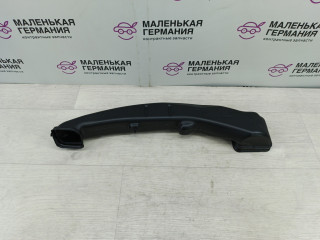 воздуховод Mercedes-Benz C-Класс W205/S205/C205 2014, 2.0 л., M 274.920, бензин, АКПП, белый, седан, задний привод, правый руль, A2058310500