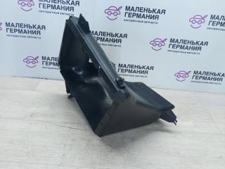 воздуховод (дефлектор) радиатора BMW 6 серия F06/F12/F13 2013, 4.4 л., N63 B44 B, бензин, black sapphire metallic (475), 51748050397, 8050397