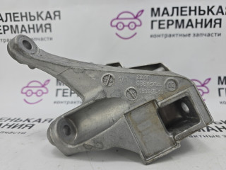 кронштейн двигателя BMW 5 серия G30/G31 G31 2017, 2.0 л., B48 B20 B, бензин, АКПП, alpinweiss 3 (300), универсал, правый руль, 22116861564, 6861564
