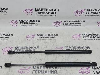 амортизатор крышки багажника (3-5 двери) Volkswagen Golf GTI 6 поколение 2011, 2.0 л., CCZB, бензин, робот, b4/b9a белый, хетчбэк 5 дв., передний привод, правый руль, 5K6827550D