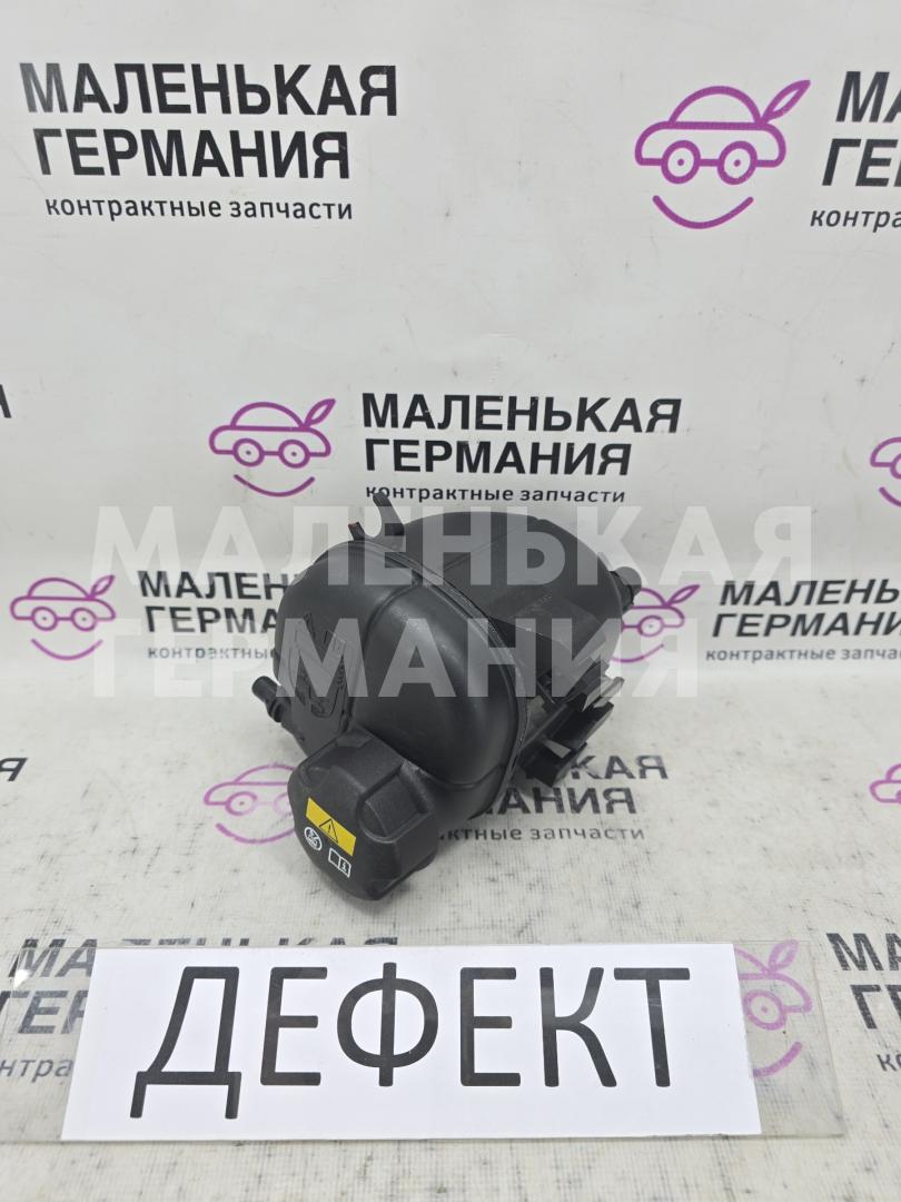 бачок расширительный BMW 5 серия G30/G31 G30 2017, 2.0 л., B48 B20 A, бензин, АКПП, b65 jatoba brown metallic, седан, задний привод, правый руль, 17139485733, 17138610655, 8610655, 9485733 - фото №1