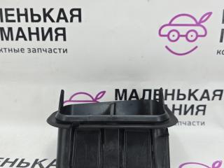 заглушка BMW 6 серия F06/F12/F13 2012, 4.4 л., N63 B44 B, бензин, АКПП, alpinweiss 3 (300), хетчбэк 5 дв., задний привод, правый руль, 64316987610, 6987610