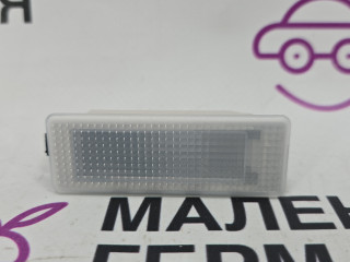 фонарь освещения пространства для ног BMW 6 серия F06/F12/F13 2012, 4.4 л., N63 B44 B, бензин, АКПП, alpinweiss 3 (300), хетчбэк 5 дв., задний привод, правый руль, 63316972605, 6972605