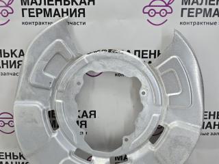 защитный кожух тормозного механизма BMW X5 F15 2014, 3.0 л., N57 D30 A, дизель, АКПП, mineralweiss metallic (a96), полный привод, правый руль, 34216771967, 6771967, 34216857981, 6857981