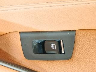 кнопка стеклоподъемника двери задней правой BMW 5 серия G30/G31 G30 2018, 2.0 л., B48 B20 A, бензин, АКПП, a96 mineral-weiss metallic, седан, задний привод, правый руль, 9327031, 61319327031