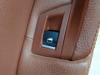 кнопка стеклоподъемника двери задней левой BMW 5 серия F10/F11 [рестайлинг] F10 2013, 2.0 л., N20 B20 A, бензин, серебро, седан, 61319241949, 9241949