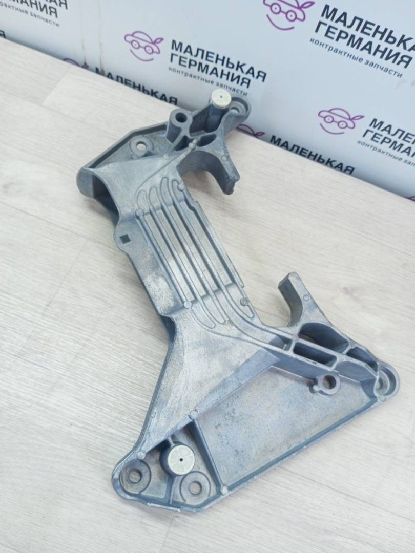 кронштейн КПП BMW 3 серия G20 2020, 2.0 л., B46 B20 B, бензин, АКПП, белый alpinweiss 3 (300), седан, задний привод, 22319485330, 9485330 - фото №1