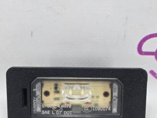 подсветка номера BMW X5 F15 2013, 3.0 л., N57 D30 A, дизель, АКПП, mineralweiss metallic (a96), внедорожник 5 дв., полный привод, правый руль, 63267193293, 7193293