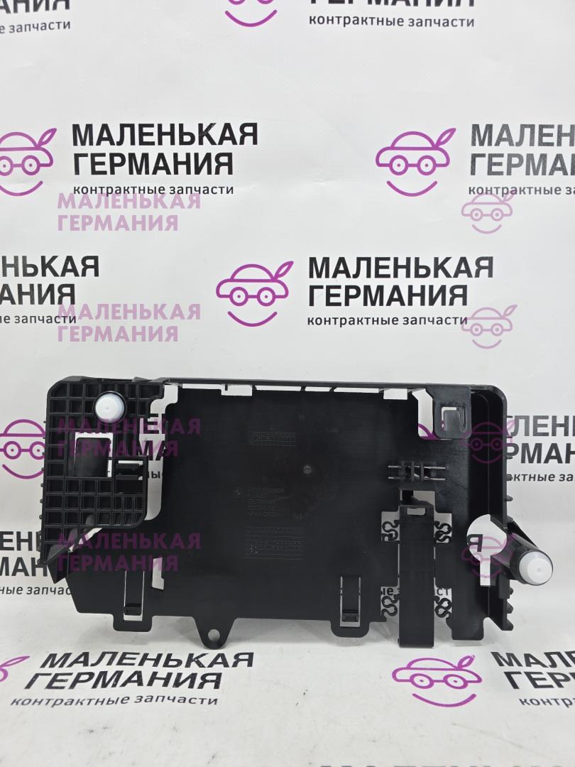 кронштейн блока управления BMW X1 F48 2016, 2.0 л., B47 C20 A, дизель, АКПП, alpinweiss 3 (300), передний привод, правый руль, 61359306900, 9306900 - фото №1