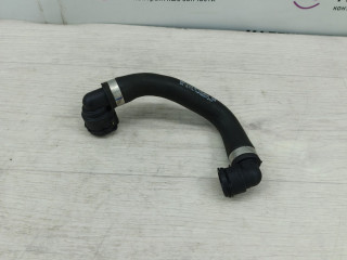 патрубок радиатора Mercedes-Benz C-Класс W205/S205/C205 2014, 2.0 л., M 274.920, бензин, АКПП, белый, седан, задний привод, правый руль, A2055011382