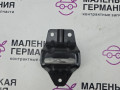 захватный крюк капота BMW X1 F48 2017, 2.0 л., B48 A20 B, бензин, АКПП, alpinweiss 3 (300), полный привод, правый руль, 51237435104, 7435104 - фото №2