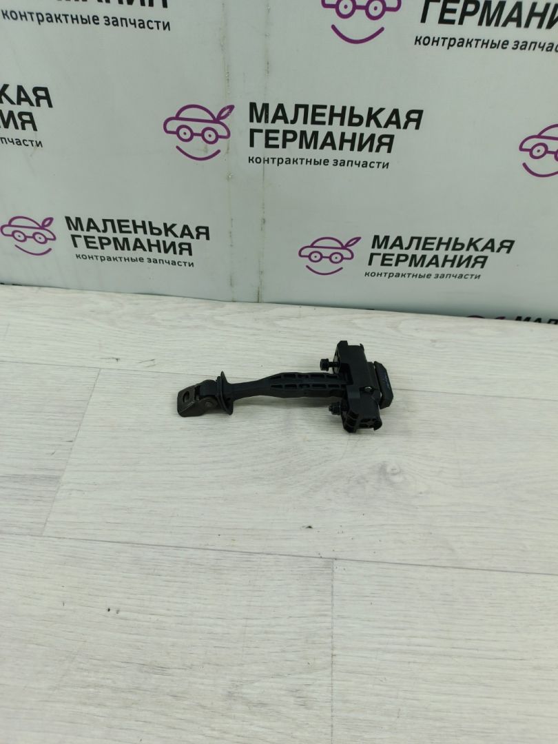 ограничитель открывания двери BMW X3 G01 (2017 - 2026), 2.0 л., B46 B20 B, бензин, АКПП, белый alpinweiss 3 (300), 51217390686, 7390686 - фото №1