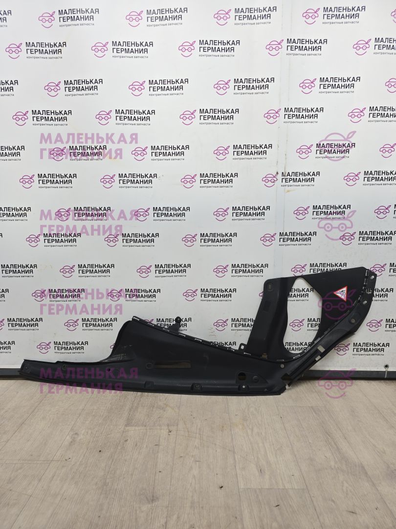 планка под капот BMW 6 серия F06/F12/F13 2012, 4.4 л., N63 B44 B, бензин, АКПП, alpinweiss 3 (300), хетчбэк 5 дв., задний привод, правый руль, 51767211930, 7211930 - фото №1