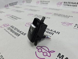 кнопка ручного тормоза (ручника) BMW X1 F48 2017, 2.0 л., B48 A20 B, бензин, АКПП, синий mediterranblau c10, полный привод, правый руль, 61316822523, 6822523