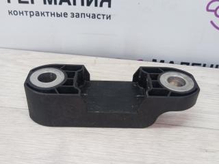 крепление стабилизатора / втулки стабилизатора BMW 5 серия G30/G31 G30 (2016 - 2020), 2.0 л., B47 D20 A, дизель, серый, седан, 31356861471, 6861471