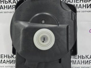 Динамик (сабвуфер) прав. BMW X1 F48 2017, 2.0 л., B48 A20 B, бензин, АКПП, alpinweiss 3 (300), полный привод, правый руль, 65139275996, 9275996