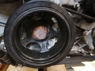 шкив коленвала Mercedes-Benz C-Класс W204 [рестайлинг] W204.048 2012, 1.8 л., M 271.860, бензин, АКПП, 149 белый, седан, задний привод, правый руль, A2710300203