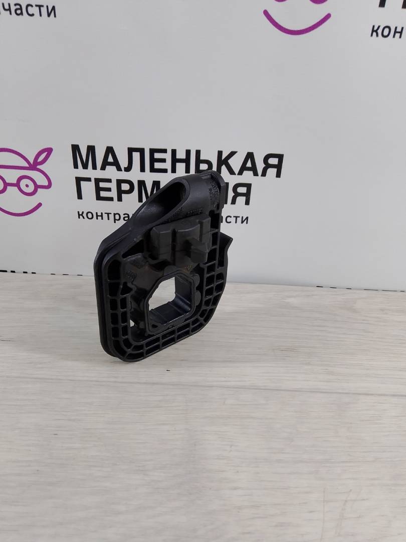 кронштейн радиатора BMW 3 серия G20 2020, 2.0 л., B46 B20 B, бензин, АКПП, белый alpinweiss 3 (300), седан, задний привод, 17119895623, 9895623 - фото №1