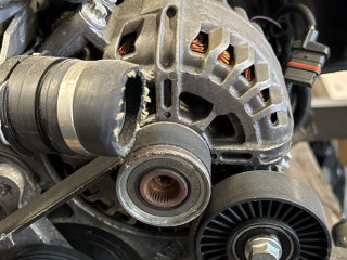 генератор BMW 3 серия E21 (1975 - 1983), 3.0 л., N52 B30 AE, бензин, АКПП