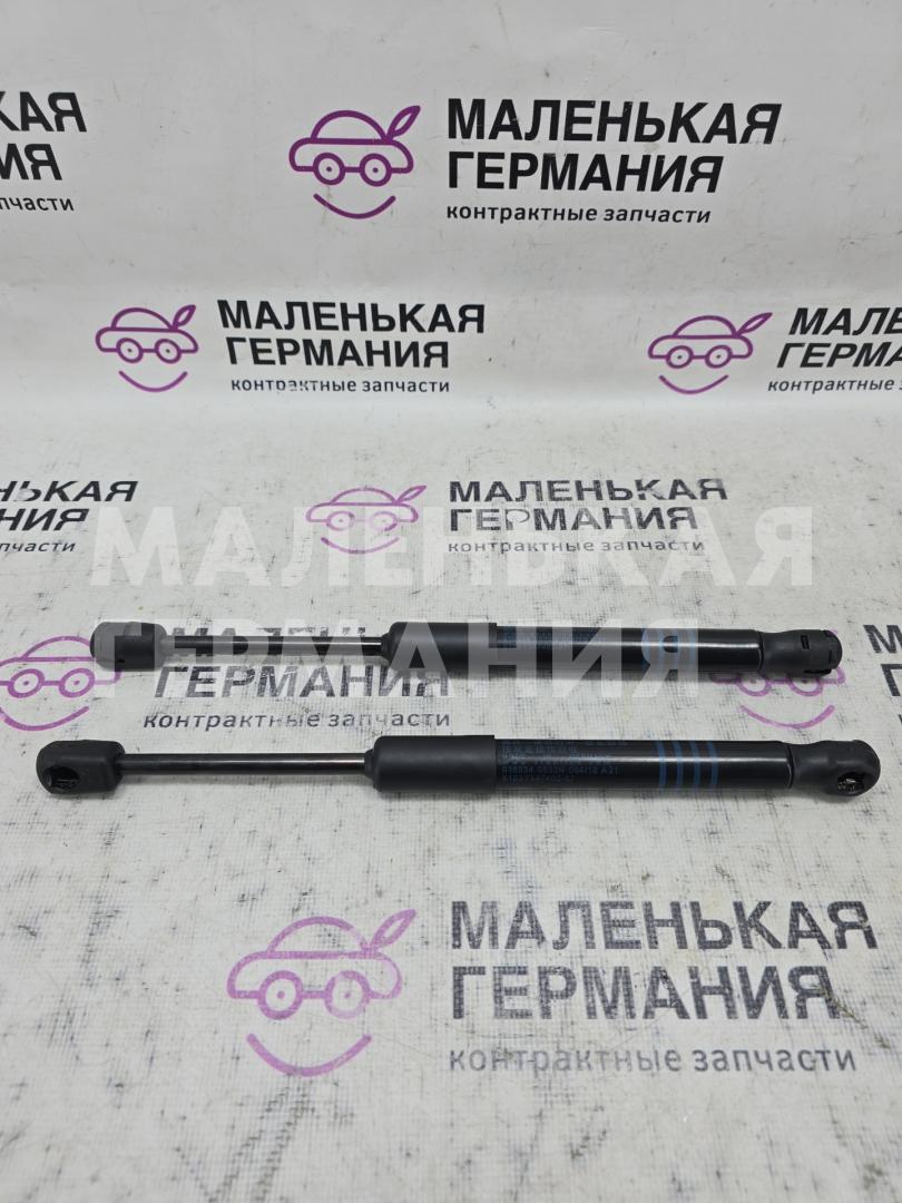 амортизатор капота BMW 5 серия G30/G31 G30 2018, 2.0 л., B48 B20 A, бензин, АКПП, a96 mineral-weiss metallic, седан, задний привод, правый руль, 51237347402, 7347402 - фото №1