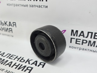 сайлентблок Mitsubishi Pajero 3 поколение (1999 - 2002), MR554076