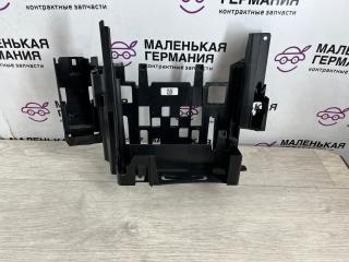 кронштейн блока управления BMW 5 серия G30/G31 G30 2017, 3.0 л., B58 B30 A, бензин, АКПП, темно-синий, седан, полный привод, 12908605530, 8605530