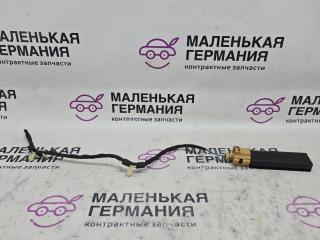 Антенна системы комфортного доступа Volkswagen Passat B8 2015, 1.8 л., CJSA, бензин, робот, 2t/c9x чёрный перламутр, седан, правый руль, 5Q0962131, 8K09737029