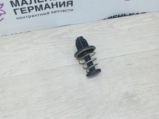 отбойник капота Mercedes-Benz C-Класс W205/S205/C205 2014, 2.0 л., M 274.920, бензин, АКПП, белый, седан, задний привод, правый руль, A2058800027