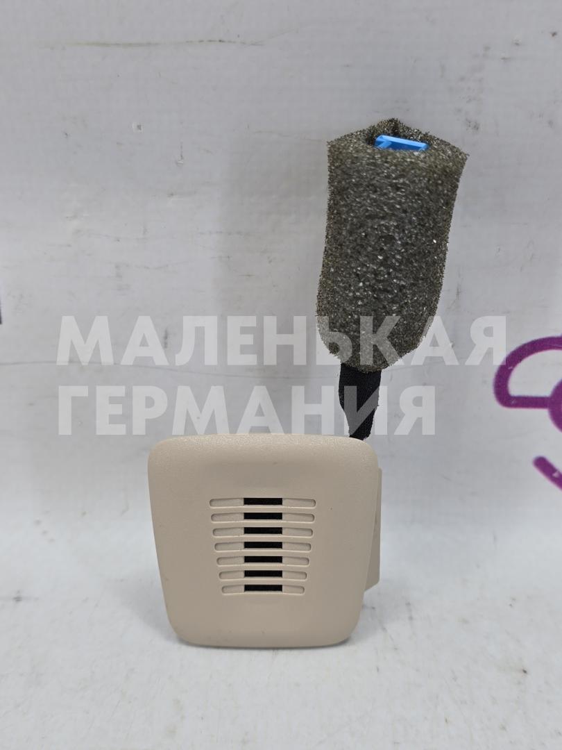 микрофон BMW X6 F16 2014, 3.0 л., N55 B30 A, бензин, АКПП, красный, правый руль, 84109263744, 9263744, 7212594 - фото №1