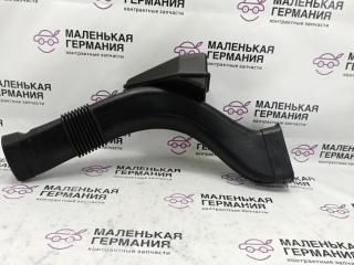 патрубок воздушного фильтра BMW 6 серия F06/F12/F13 2012, 4.4 л., N63 B44 B, бензин, АКПП, alpinweiss 3 (300), хетчбэк 5 дв., задний привод, правый руль, 13717577473, 7577473