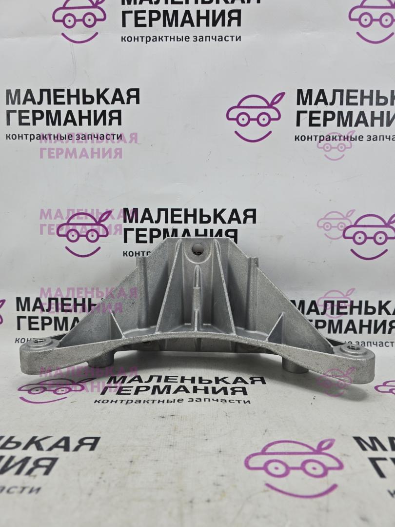 кронштейн (крепление) BMW X5 F15 2013, 3.0 л., N57 D30 A, дизель, АКПП, mineralweiss metallic (a96), внедорожник 5 дв., полный привод, правый руль, 51717328324, 7328324 - фото №1
