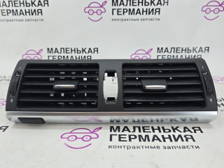 дефлектор обдува салона BMW X6 E71/E72 E71 2009, 3.0 л., N54 B30 A, бензин, серебро, правый руль, 7161801, 7161802, 6958654, 64227161801, 64229210705, 9210705