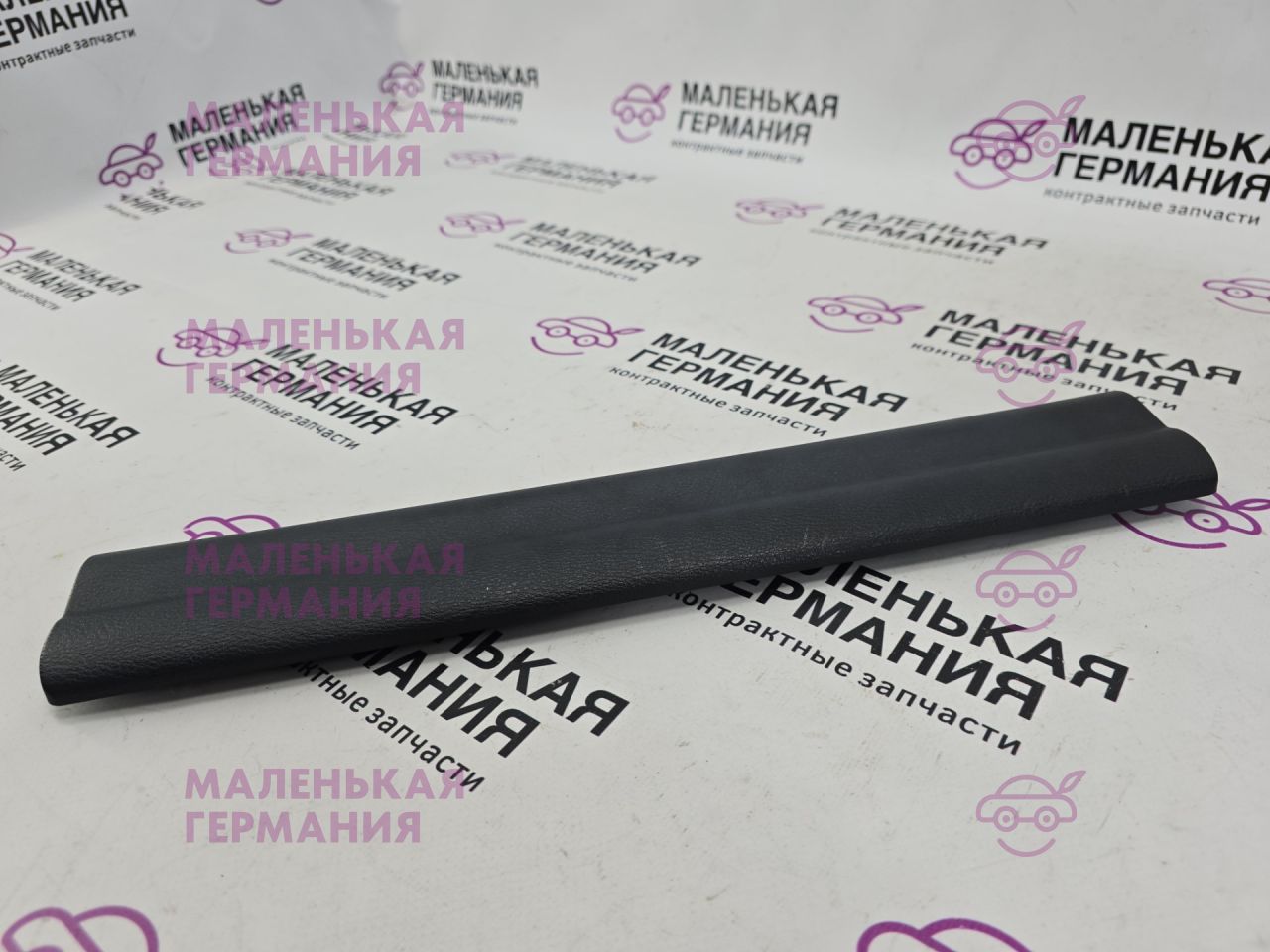 накладка на порог внутренняя BMW X1 F48 2016, 2.0 л., B47 C20 A, дизель, АКПП, alpinweiss 3 (300), передний привод, правый руль, 51477326833, 7326833, 51477366821, 7366821 - фото №1