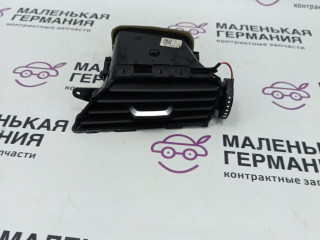 дефлектор обдува салона BMW 5 серия G30/G31 G30 2019, 4.4 л., N63 B44 C, бензин, АКПП, carbonschwarz metallic (416), седан, полный привод, 64229329585, 9329585