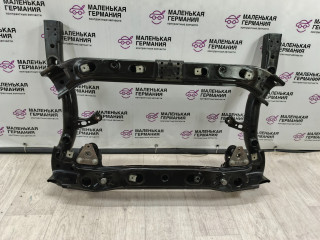 балка подвески передняя (подрамник) Mercedes-Benz C-Класс W205/S205/C205 2014, 2.0 л., M 274.920, бензин, АКПП, белый, седан, задний привод, правый руль, A2056280057, A2056280400, A2056280049